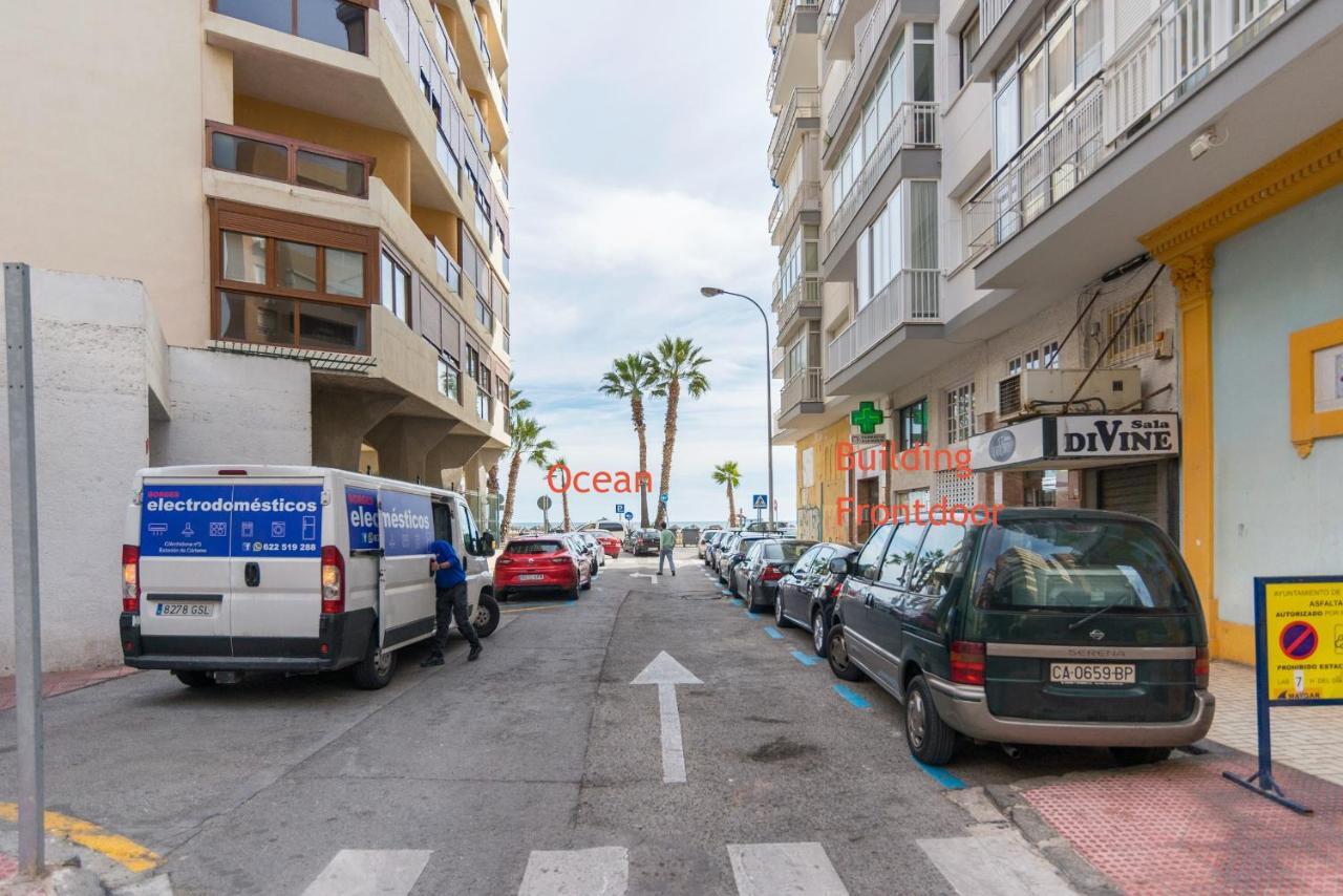 Mp5-Just Renovated Apartment Right On The Beach Malaga Bagian luar foto